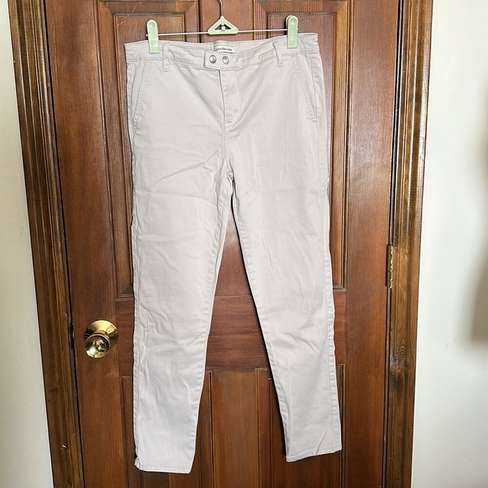 Calvin Klein Jeans | Light Colored Pants Size 28